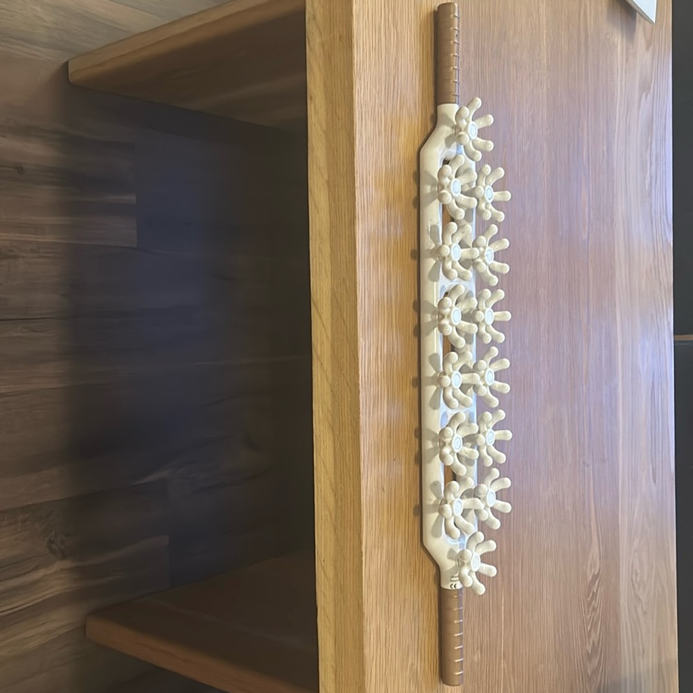 - Ashley Black Guru Master Blaster Savage Blaster - price is firm